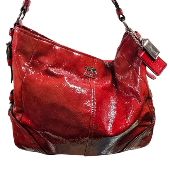Coach Red Shoulder Bag with Luxurious Hobo Style - Picture 3 of 13